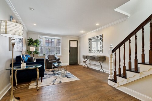 Luxe 3 BR Townhome near Trolly Square Wilmington