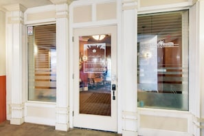 Appart'hôtel, plusieurs lits (Shores of Panama 816) | Détail de l’extérieur