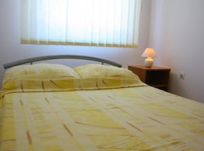 1 chambre, accès Internet, draps fournis