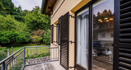 Parkside Haven w/4 Bedrooms&free parking