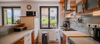 Parkside Haven w/4 Bedrooms&free parking