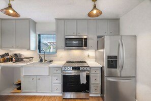 Microwave, oven, stovetop