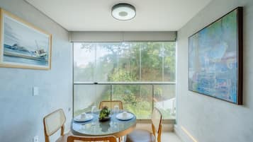 Apartamento básico | Restauración