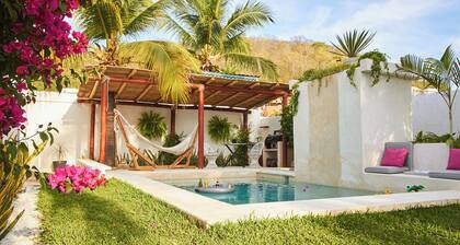 Delightful house with stunning swimming pool!