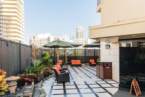 Terrasse/gårdhave