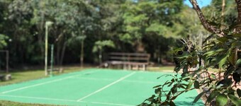 Chácara c ampla casa em condomínio fechado com 8 cachoeiras - Reserva ecológica