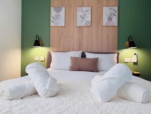 1 bedroom, iron/ironing board, free WiFi, bed sheets