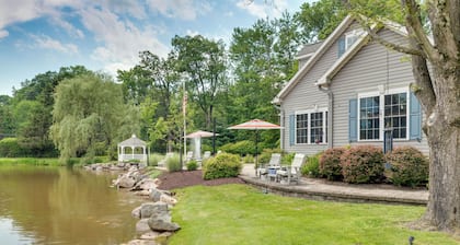 Fish & Hike: Lakeside Poconos Retreat, Unit 3