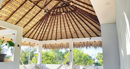 Amazing Villa Near Zicatela Beach ! w Pool-Starlink-Terrace-huge patio & Parking