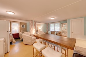 Interior - Fish & Hike: Lakeside Poconos Retreat, Unit 4 (Bangor)