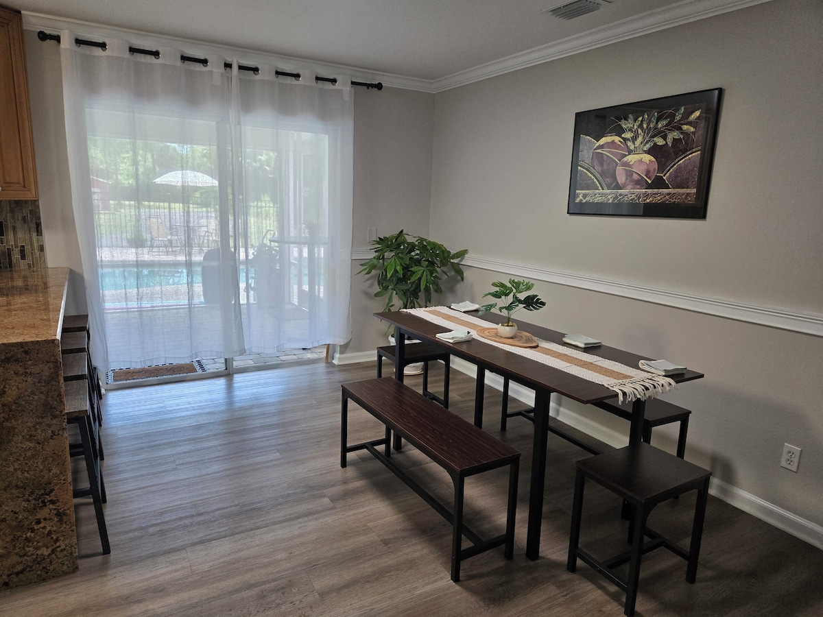 Photo 8 of Naples Family paradise with heated Pool and pool table 

"Fun for Everyone