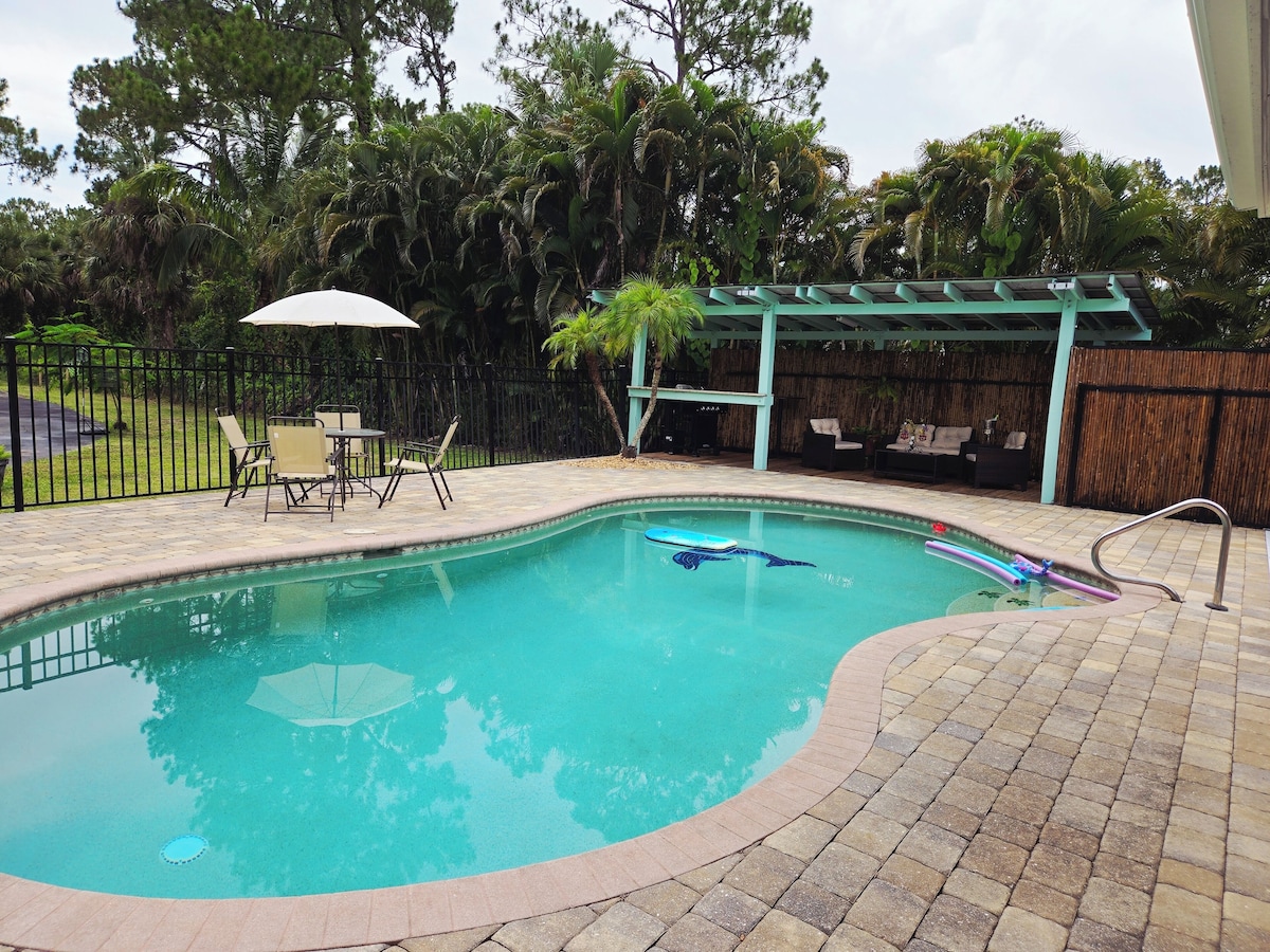 Photo 11 of Naples Family paradise with heated Pool and pool table 

"Fun for Everyone