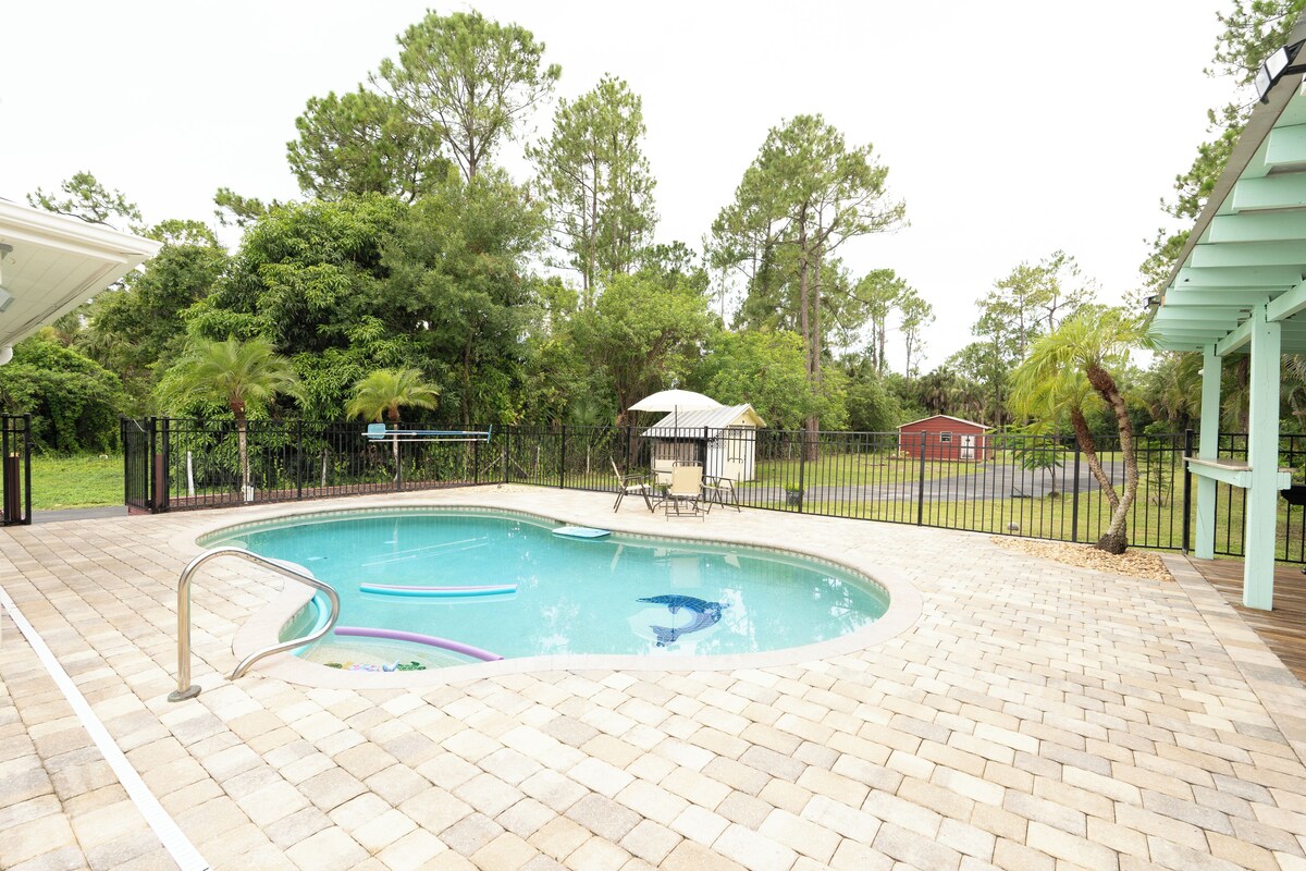 Photo 28 of Naples Family paradise with heated Pool and pool table 

"Fun for Everyone