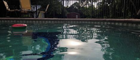 Beheizter Pool