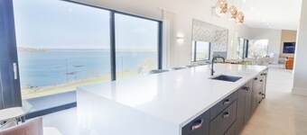 ATLANTIC SEA BREEZE, pet friendly in Gortahork, County Donegal