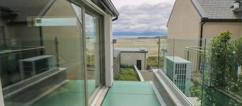 NED'S COTTAGE, country holiday cottage in Mulranny, County Mayo