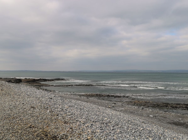 Nær stranden