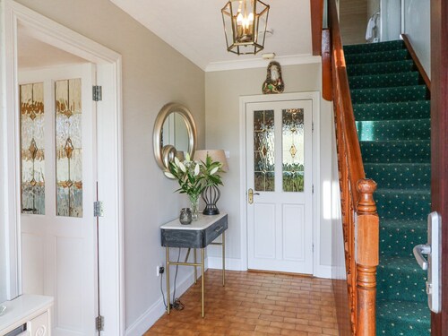 TEACH ARDS, pet friendly, with a garden in Kilgarvan, County Kerry