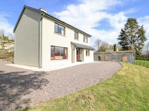 Exterior - TEACH ARDS, pet friendly, with a garden in Kilgarvan, County Kerry (Kilgarvan)