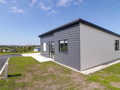 NUMBER 3 VILLA - THE VIEW, with a garden in Derrybeg, County Donegal