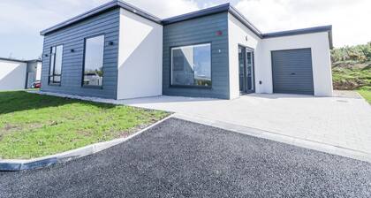 NUMBER 5 VILLA - THE VIEW, with a garden in Derrybeg, County Donegal