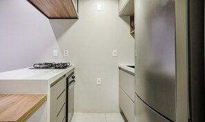 Basic Apartment | Private kitchen