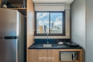 Basic Apartment | Private kitchen