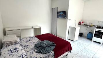 1 quarto, ferros/tábuas de passar roupa, Wi-Fi, roupa de cama