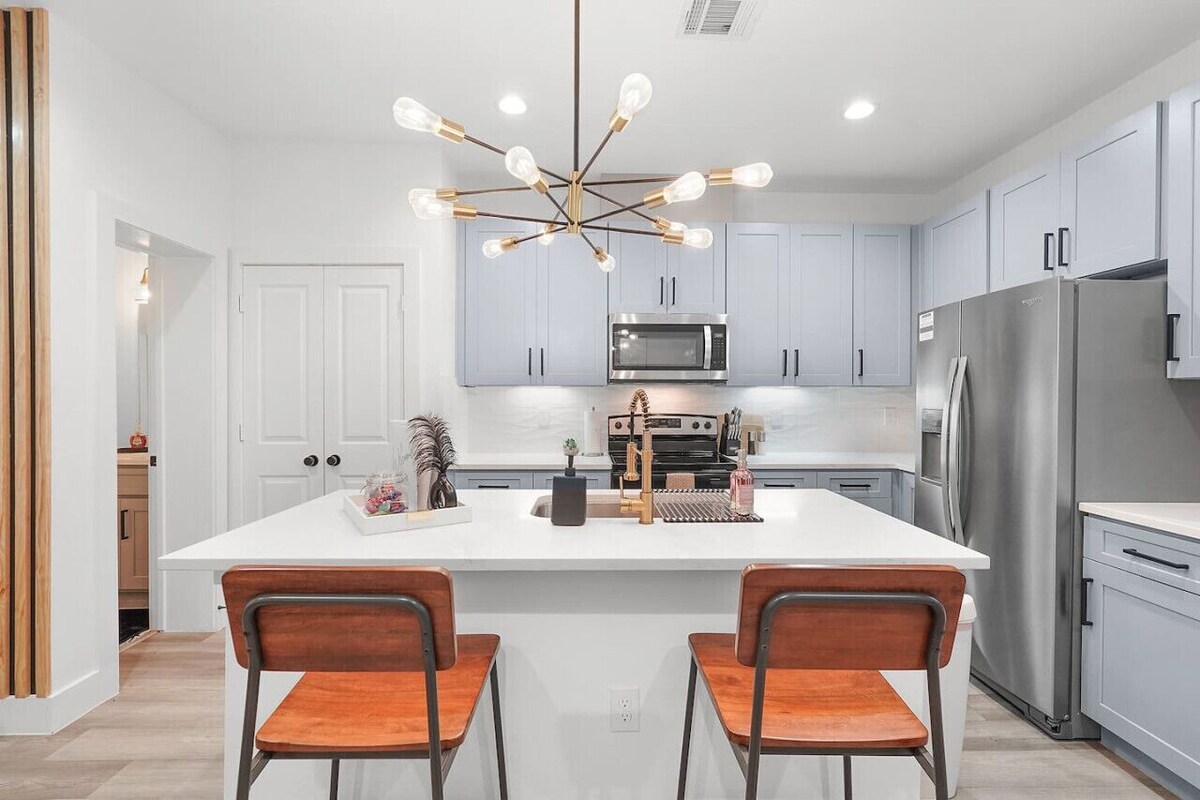 Photo 15 of Lavish Stay in Houston Heights