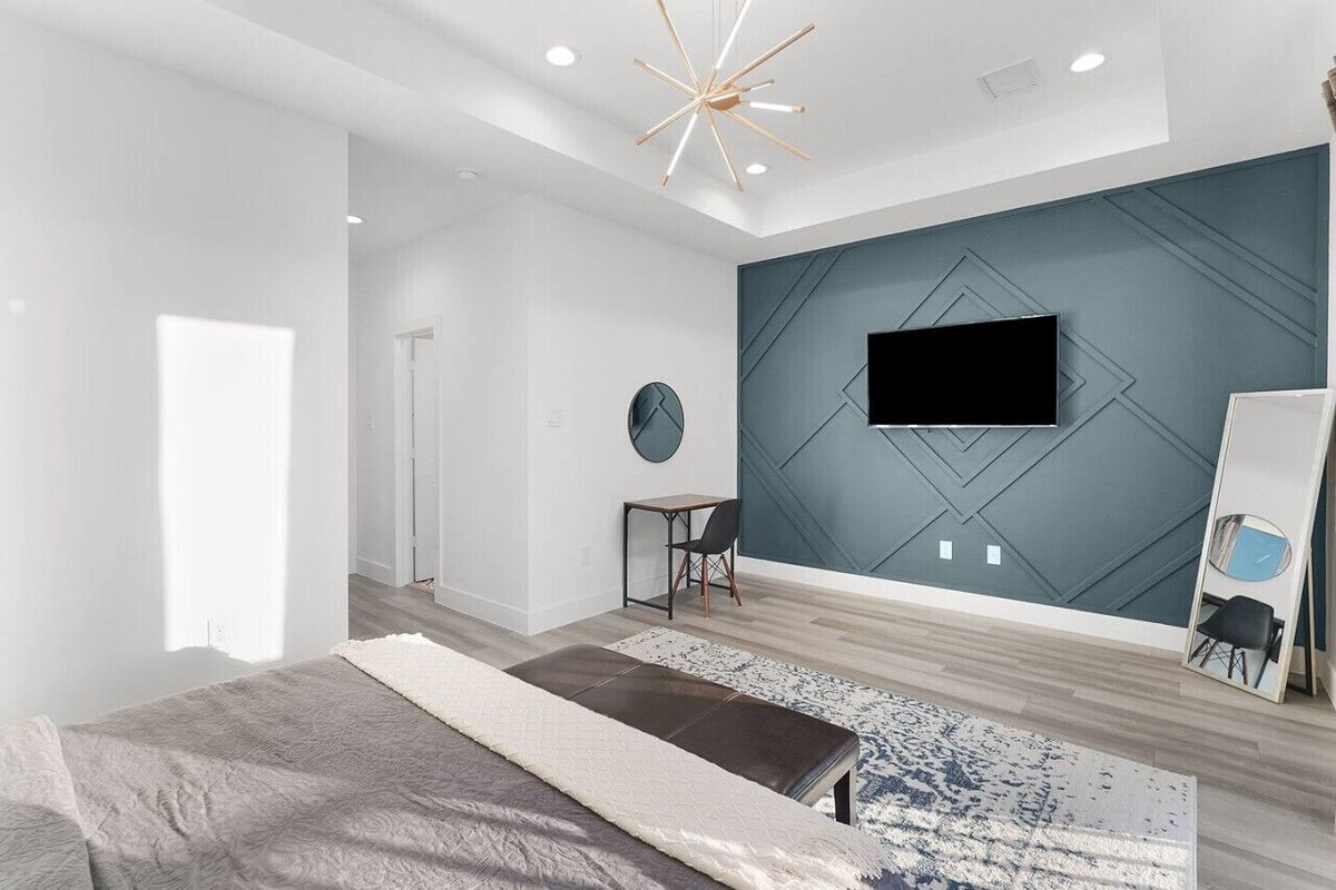 Photo 23 of Lavish Stay in Houston Heights