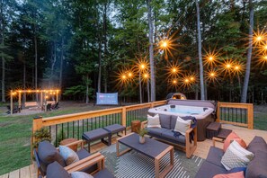 Bain à remous extérieur