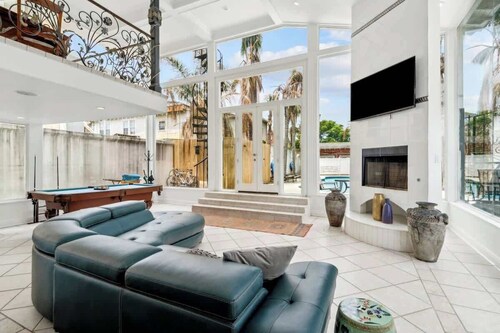 Gorgeous Chateau Belle in Uptown New Orleans