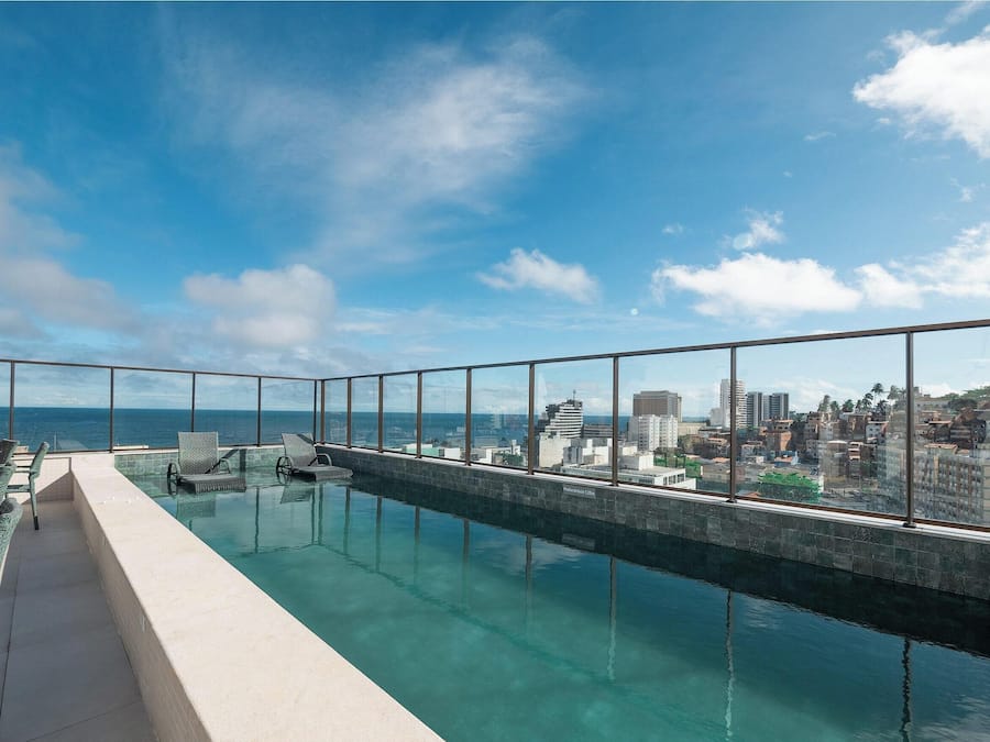 Kolam renang outdoor