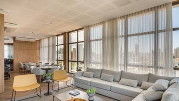 32-Zoll-Smart-TV mit Digitalempfang