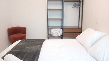 Apartamento básico | 3 quartos, Wi-Fi de cortesia