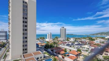 Basic Apartment | Exterior