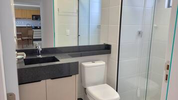 Apartamento básico | Banheiro