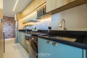 Departamento básico | Cocina privada