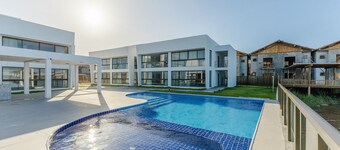 Modern and Sophisticated Apartments Near the Beach in Marau VLL
