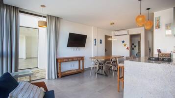 Basic Apartment | Interior