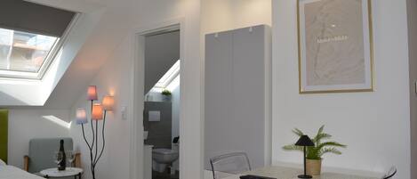 1 dormitorio, cuna de viaje, wifi gratis y ropa de cama