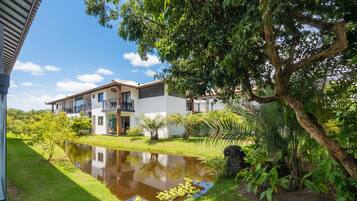 Basic Apartment | Exterior