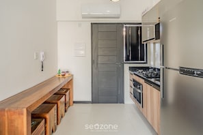 Departamento básico | Cocina privada