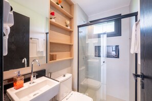 Departamento básico | Baño
