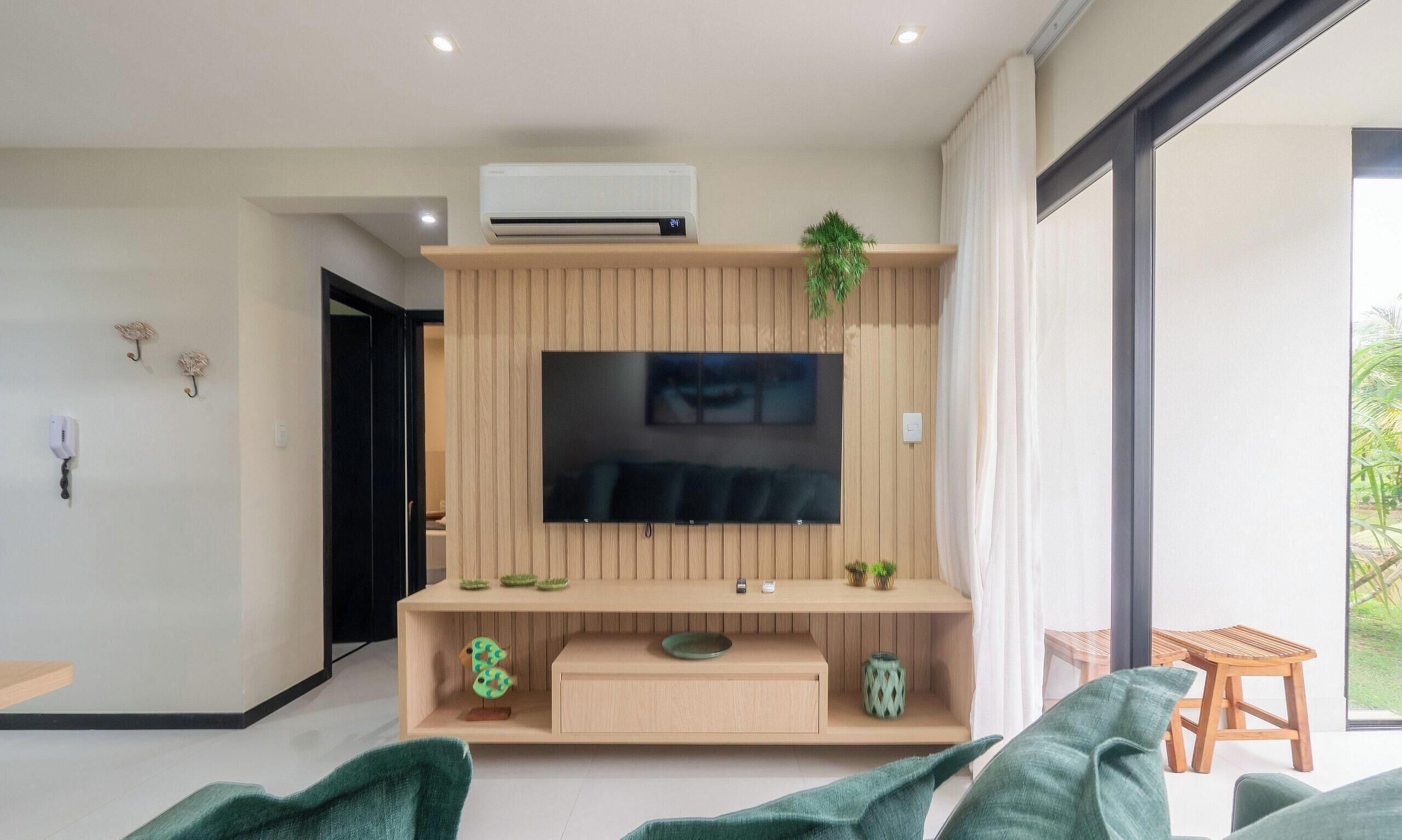 Basic Apartment | Living area