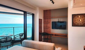 Basic Apartment | Interior