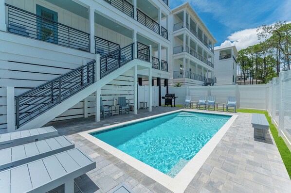 Outdoor pool, a heated pool