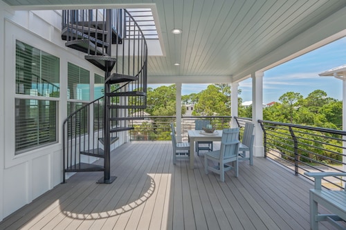 NEW!! Harmony! Sleeps 18 ! 30A Beaches ! Golf Cart