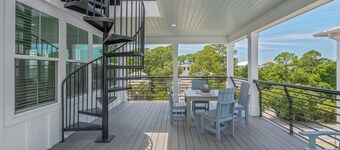 NEW!! Harmony! Sleeps 18 ! 30A Beaches ! Golf Cart