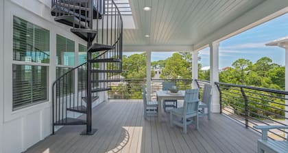 NEW!! Harmony! Sleeps 18 ! 30A Beaches ! Golf Cart